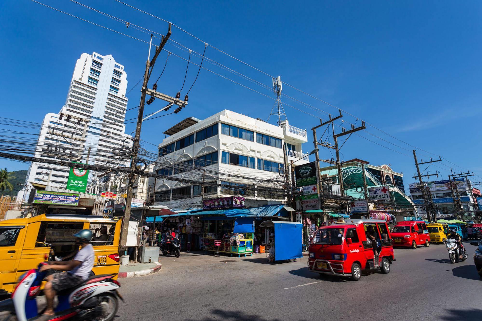 Patong Beach Bed And Breakfast Exterior photo