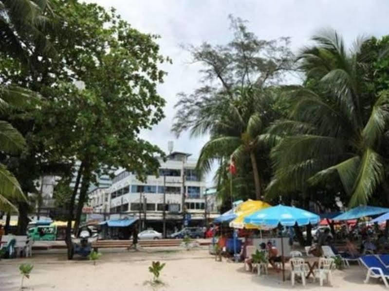Patong Beach Bed And Breakfast Exterior photo